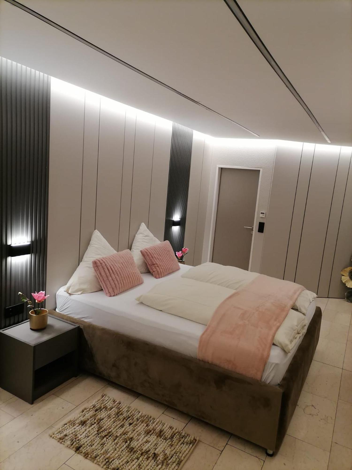 באד זאלצפלן Hotel Hafez מראה חיצוני תמונה
