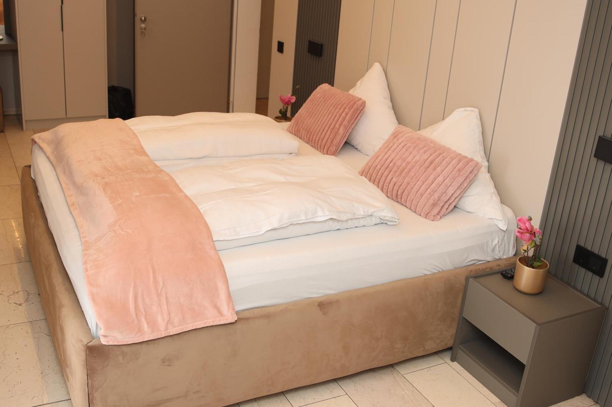 באד זאלצפלן Hotel Hafez מראה חיצוני תמונה