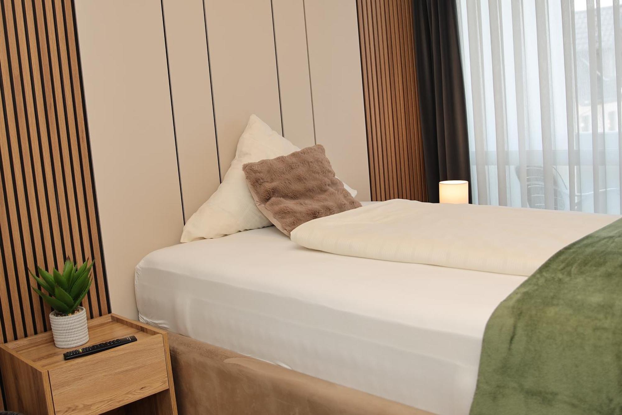 באד זאלצפלן Hotel Hafez מראה חיצוני תמונה