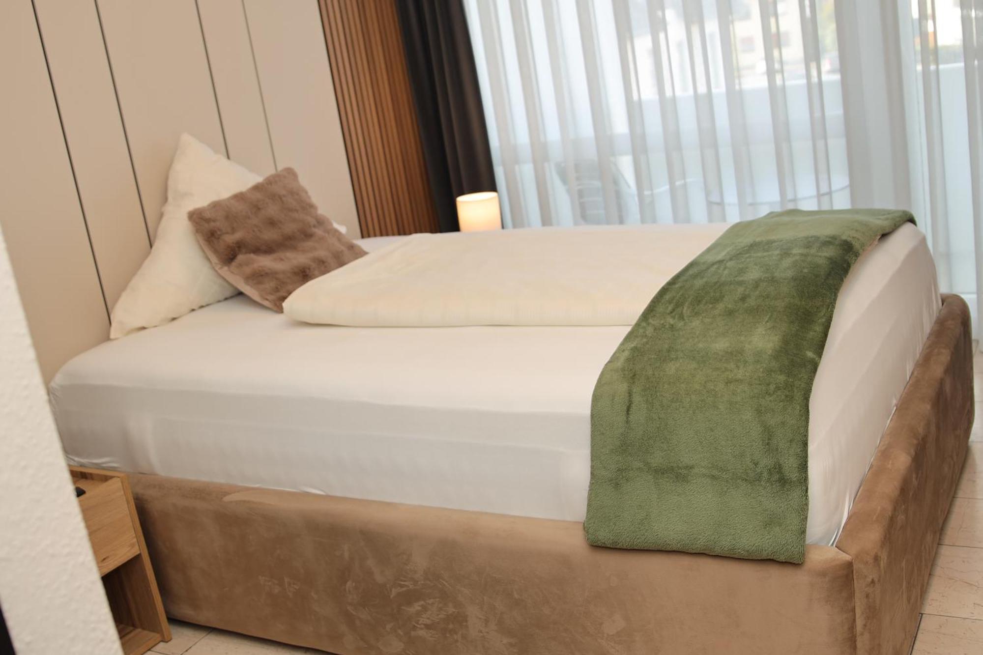 באד זאלצפלן Hotel Hafez מראה חיצוני תמונה